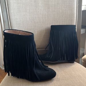 New Koolaburra fringe ankle booties size 37 /7